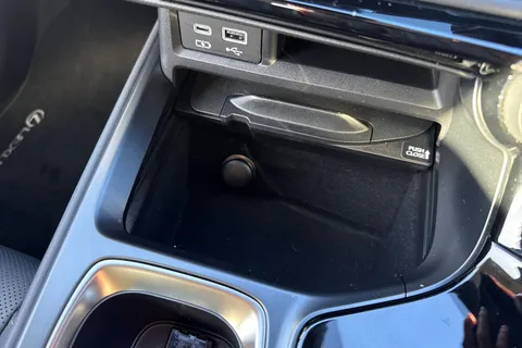 AK74KZT Lexus Nx 2.5 350h E-CVT FWD Euro 6 (s/s) 5dr Thumbnail #35