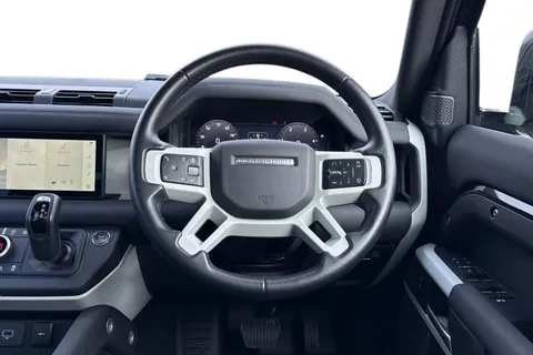 KT73NYG Land Rover Defender 110 3.0 D300 X-Dynamic SE 5dr Thumbnail #17