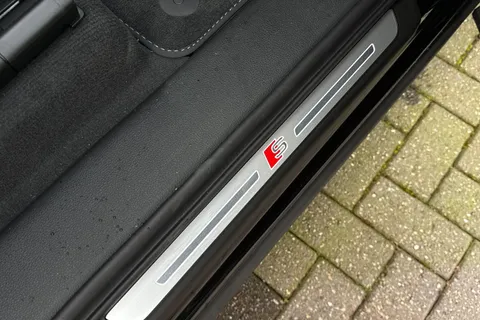  Audi SQ7 4.0 TFSI V8 Black Edition Tiptronic quattro Euro 6 (s/s) 5dr Thumbnail #28