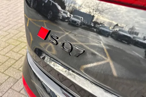  Audi SQ7 4.0 TFSI V8 Black Edition Tiptronic quattro Euro 6 (s/s) 5dr Thumbnail #32