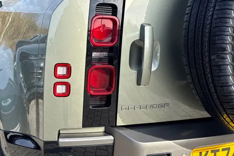 KT74UHS Land Rover Defender 110 3.0 D350 X-Dynamic HSE 5dr Thumbnail #21