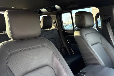 KT74UHS Land Rover Defender 110 3.0 D350 X-Dynamic HSE 5dr Thumbnail #23