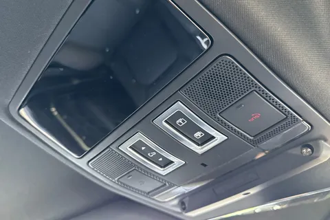 KT74UHS Land Rover Defender 110 3.0 D350 X-Dynamic HSE 5dr Thumbnail #25