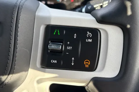 KT74UHS Land Rover Defender 110 3.0 D350 X-Dynamic HSE 5dr Thumbnail #34