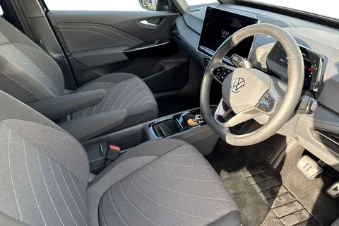 14 of 48 for Volkswagen ID.3 150kW Match Pro S 77kWh 5dr Auto Heated Seats | Ambient Lighting