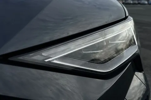 26 of 51 for Audi Q8 e-tron Sport 55 e-tron quattro 300,00 kW