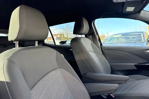 24 of 48 for Volkswagen ID.3 150kW Match Pro S 77kWh 5dr Auto Heated Seats | Ambient Lighting