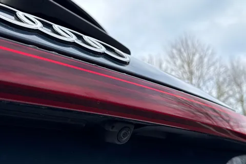 30 of 51 for Audi Q8 e-tron Sport 55 e-tron quattro 300,00 kW