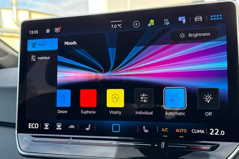 33 of 48 for Volkswagen ID.3 150kW Match Pro S 77kWh 5dr Auto Heated Seats | Ambient Lighting