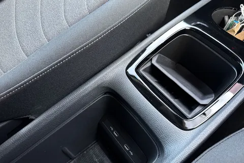 37 of 48 for Volkswagen ID.3 150kW Match Pro S 77kWh 5dr Auto Heated Seats | Ambient Lighting