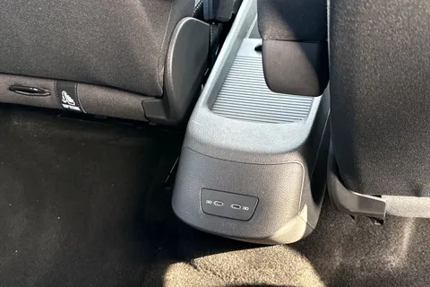 40 of 48 for Volkswagen ID.3 150kW Match Pro S 77kWh 5dr Auto Heated Seats | Ambient Lighting