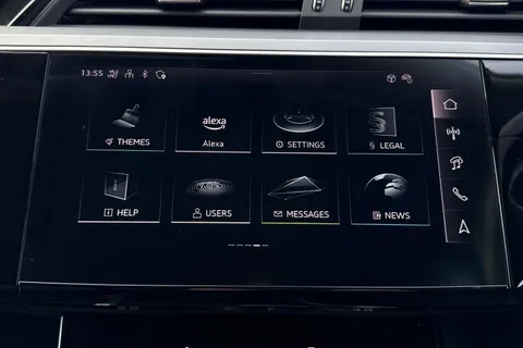 46 of 51 for Audi Q8 e-tron Sport 55 e-tron quattro 300,00 kW