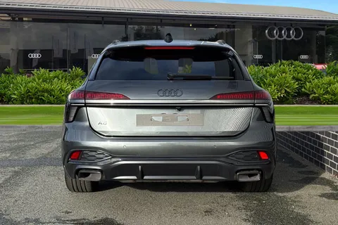 Audi A6 Avant 2.0 TFSI Edition 1 S Tronic Euro 6 (s/s) 5dr Thumbnail #5