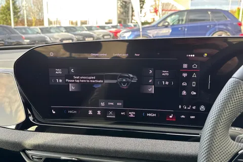 Audi A6 Avant 2.0 TFSI Edition 1 S Tronic Euro 6 (s/s) 5dr Thumbnail #22