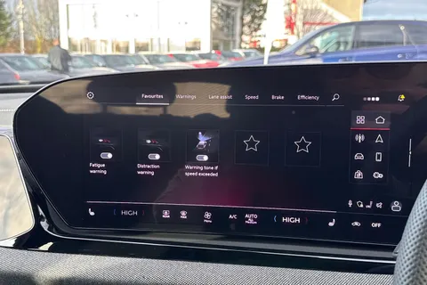 Audi A6 Avant 2.0 TFSI Edition 1 S Tronic Euro 6 (s/s) 5dr Thumbnail #35