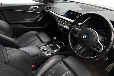 DL70FKM BMW 1 Series 1.5 116d M Sport Euro 6 (s/s) 5dr Thumbnail #8