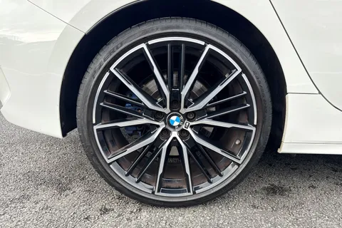 DL70FKM BMW 1 Series 1.5 116d M Sport Euro 6 (s/s) 5dr Thumbnail #22