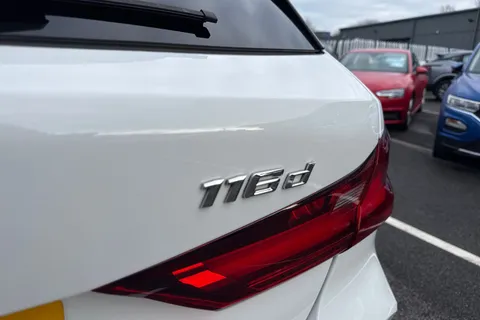 DL70FKM BMW 1 Series 1.5 116d M Sport Euro 6 (s/s) 5dr Thumbnail #26