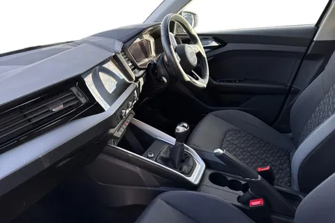 DG72BWX Audi A1 Sport 30 TFSI 110 PS 6-speed Thumbnail #10