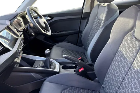 DG72BWX Audi A1 Sport 30 TFSI 110 PS 6-speed Thumbnail #12