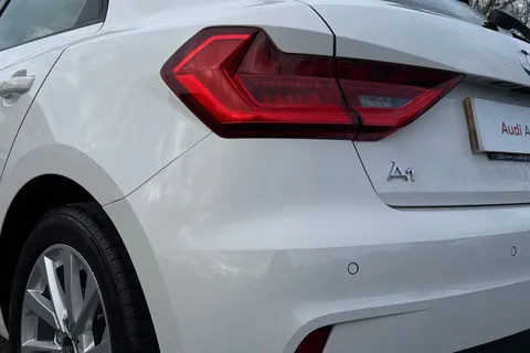 PF72EJD Audi A1 Sport 25 TFSI 95 PS 5-speed Thumbnail #8