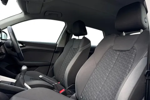 PF72EJD Audi A1 Sport 25 TFSI 95 PS 5-speed Thumbnail #16