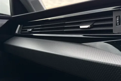 PF72EJD Audi A1 Sport 25 TFSI 95 PS 5-speed Thumbnail #43