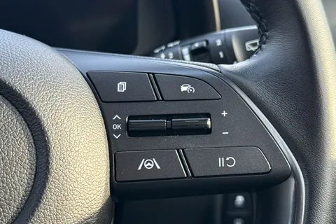 DF22JXJ Hyundai I20 1.0 T-GDi MHEV SE Connect Euro 6 (s/s) 5dr Thumbnail #38