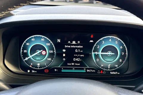 DF22JXJ Hyundai I20 1.0 T-GDi MHEV SE Connect Euro 6 (s/s) 5dr Thumbnail #39