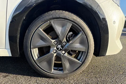 9 of 66 for PEUGEOT e-208 50kWh GT Premium Auto 5dr