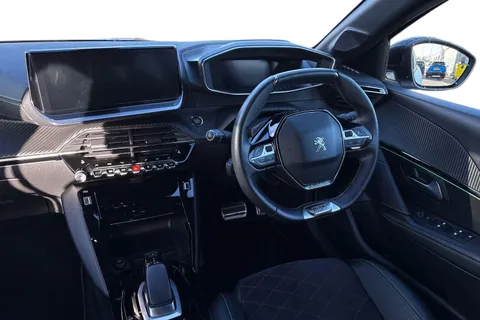 17 of 66 for PEUGEOT e-208 50kWh GT Premium Auto 5dr