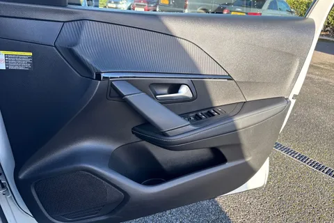 20 of 66 for PEUGEOT e-208 50kWh GT Premium Auto 5dr