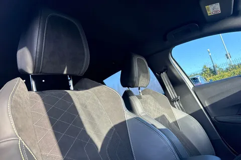 23 of 66 for PEUGEOT e-208 50kWh GT Premium Auto 5dr