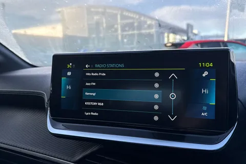 31 of 66 for PEUGEOT e-208 50kWh GT Premium Auto 5dr