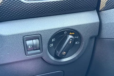 PK72ZTE Volkswagen T-Cross 1.0 TSI SE Euro 6 (s/s) 5dr Thumbnail #43