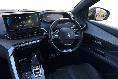 17 of 66 for PEUGEOT 3008 1.6 13.2kWh GT e-EAT Euro 6 (s/s) 5dr