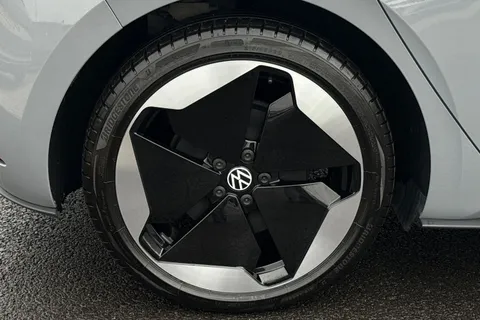 13 of 43 for VOLKSWAGEN ID.3 150kW Essential Pro S 77kWh 5dr Auto