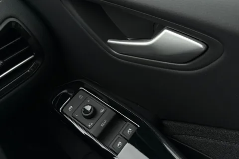 21 of 43 for VOLKSWAGEN ID.3 150kW Essential Pro S 77kWh 5dr Auto