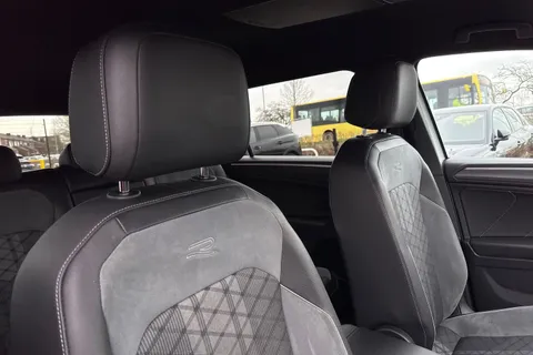 MV22YFP Volkswagen Tiguan Allspace 1.5 TSI R-Line 5dr DSG Thumbnail #22