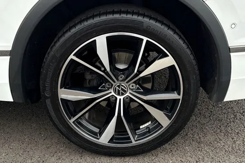 MV22YFP Volkswagen Tiguan Allspace 1.5 TSI R-Line 5dr DSG Thumbnail #23