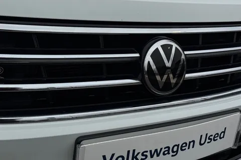 MV22YFP Volkswagen Tiguan Allspace 1.5 TSI R-Line 5dr DSG Thumbnail #28