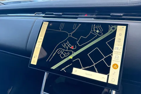 12 of 50 for Land Rover Range Rover 3.0 P460e HSE 5dr