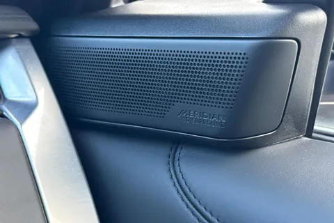 24 of 50 for Land Rover Range Rover 3.0 P460e HSE 5dr