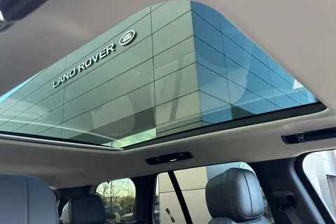 32 of 50 for Land Rover Range Rover 3.0 P460e HSE 5dr