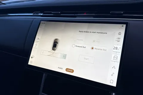 43 of 50 for Land Rover Range Rover 3.0 P460e HSE 5dr