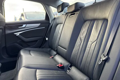 19 of 47 for Audi A6 Saloon Sport 40 TDI quattro 204 PS S tronic