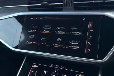 40 of 47 for Audi A6 Saloon Sport 40 TDI quattro 204 PS S tronic