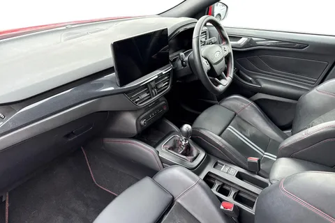 8 of 50 for FORD FOCUS 2.3 EcoBoost ST 5dr