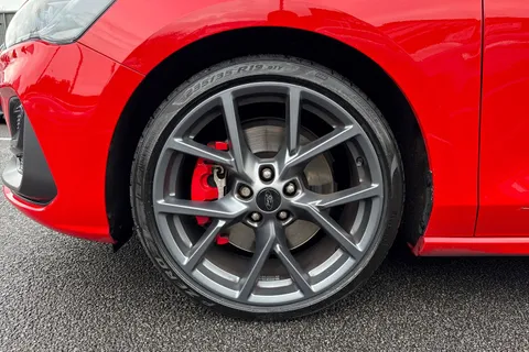 22 of 50 for FORD FOCUS 2.3 EcoBoost ST 5dr