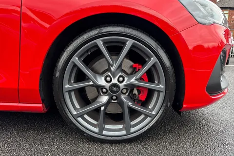 23 of 50 for FORD FOCUS 2.3 EcoBoost ST 5dr